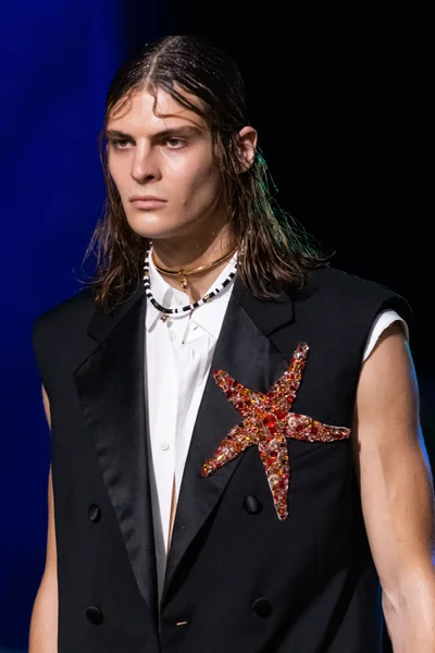 Look 91